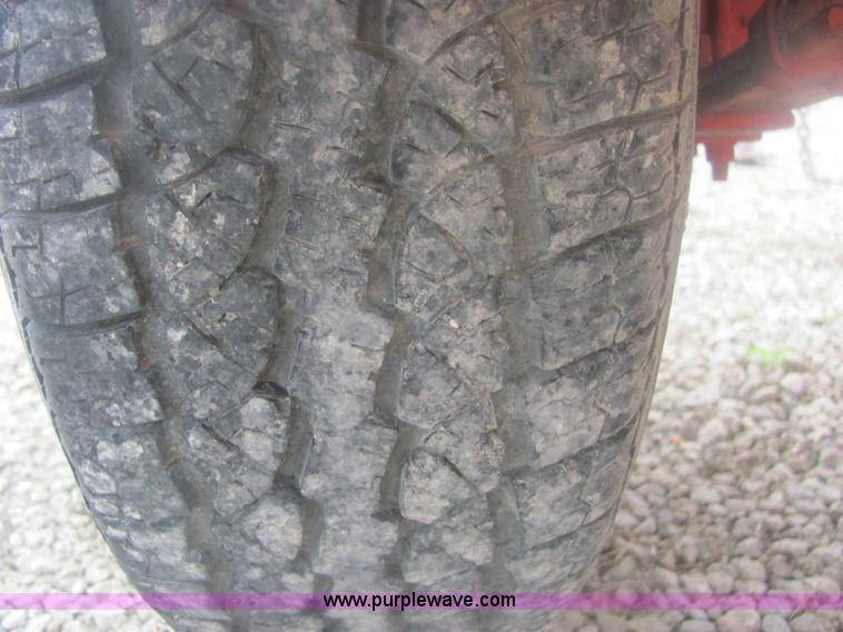 image for item 9157 1994 Wanco WTDB8-SAC portable arrow board