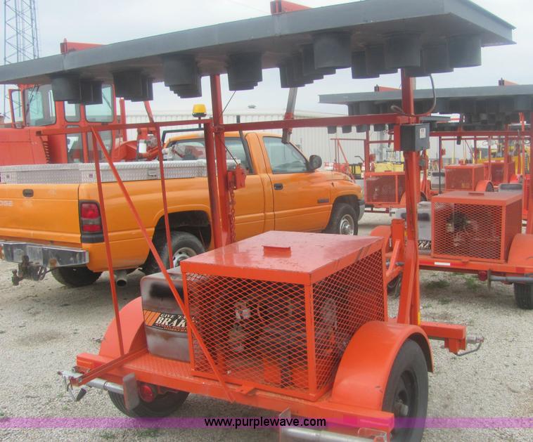 image for item 9158 1993 Wanco WTDB8-SAC portable arrow board