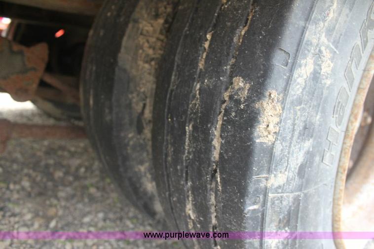 image for item 9177 1995 Felling FT-24 trailer