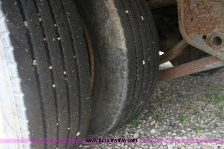 image for item 9178 1995 Felling FT-24 trailer