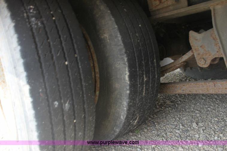 image for item 9178 1995 Felling FT-24 trailer