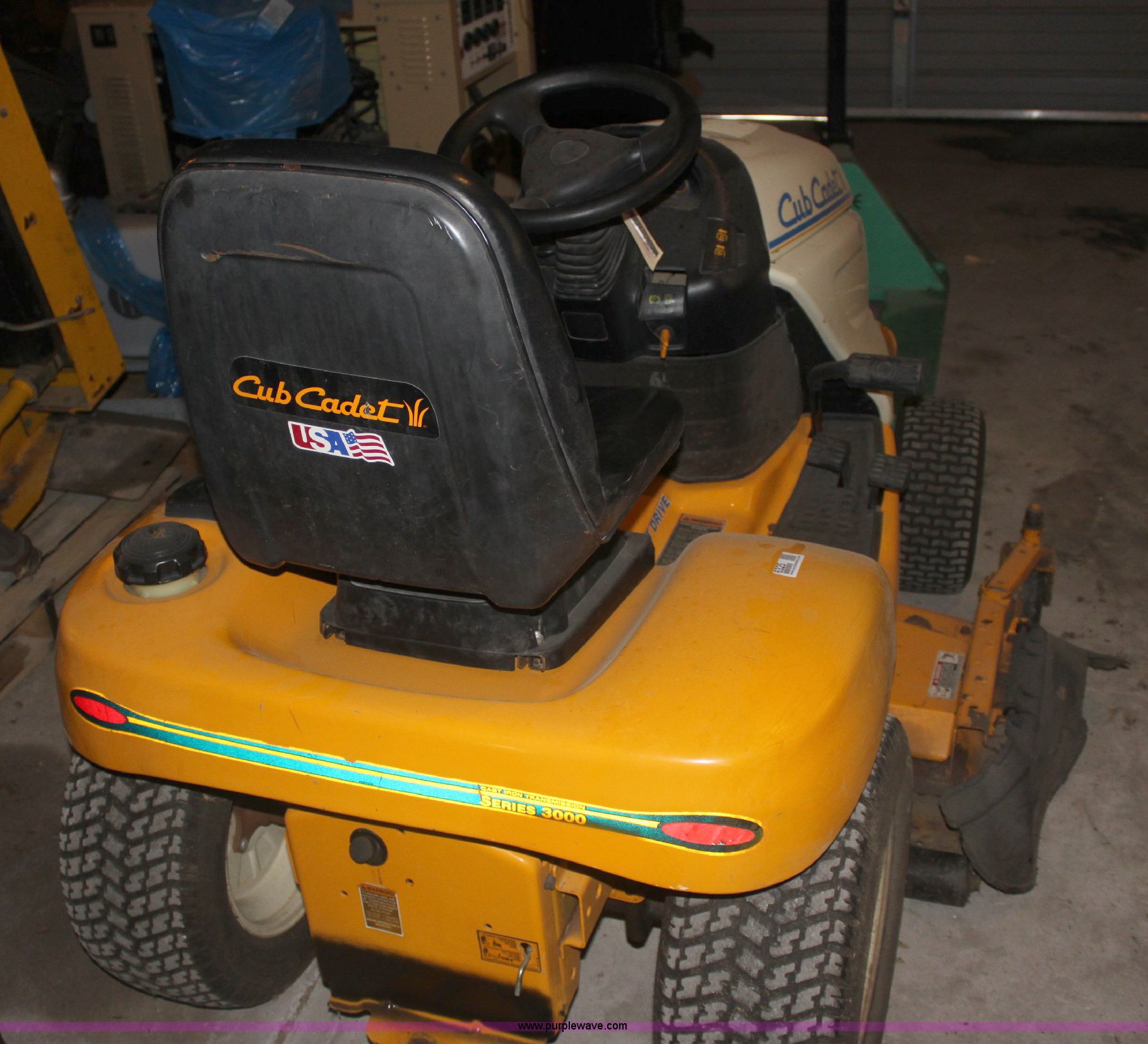 2003 Cub Cadet 3204 mower in Salina, KS Item 6325 sold Purple Wave