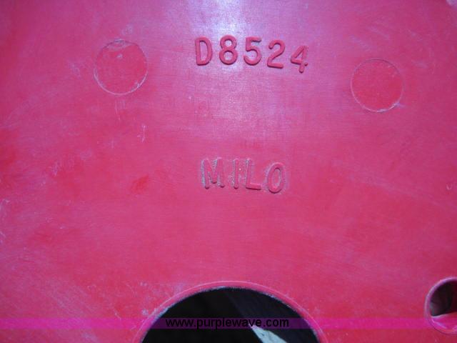 image for item 1968 Kinze milo brush meter disks