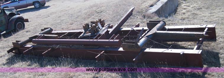 image for item 1972 Webb 30 ton scale