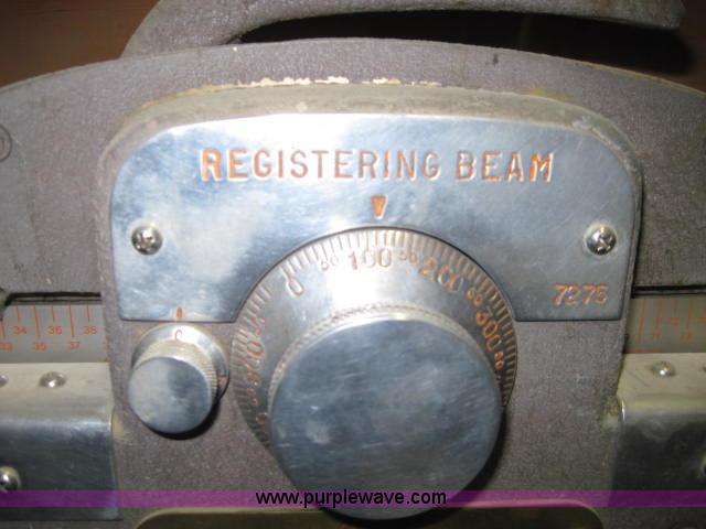 image for item 1972 Webb 30 ton scale