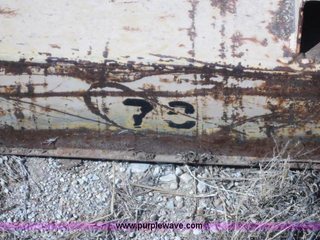 image for item 1981 Great Bend three point mower