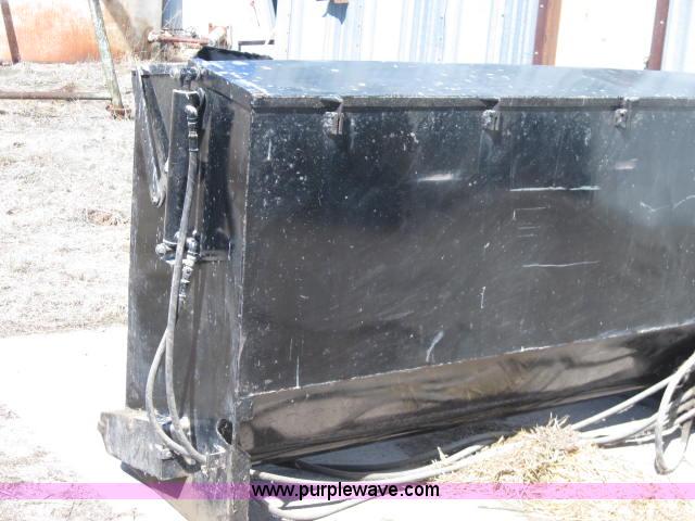 image for item 1982 Homemade cake feeder