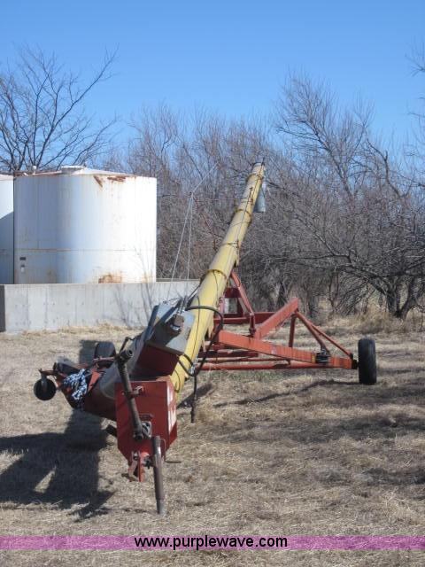image for item 1983 Mayrath 10" x 71'L auger