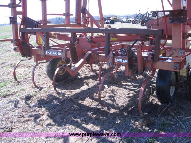 image for item 1986 Krause 4200 42' field cultivator