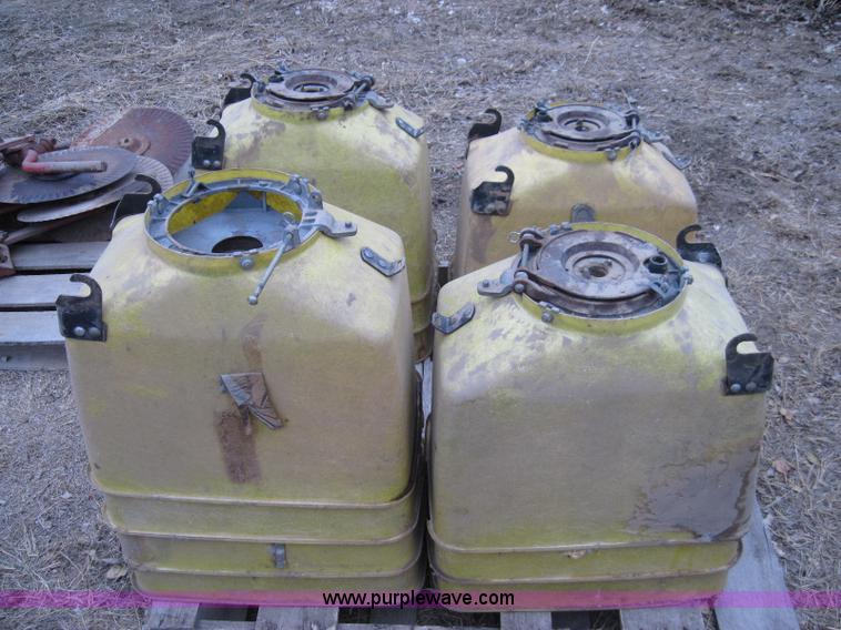 image for item 1992 (11) John Deere planter boxes