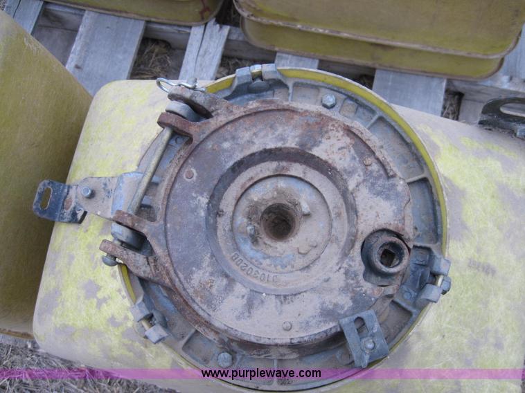 image for item 1992 (11) John Deere planter boxes