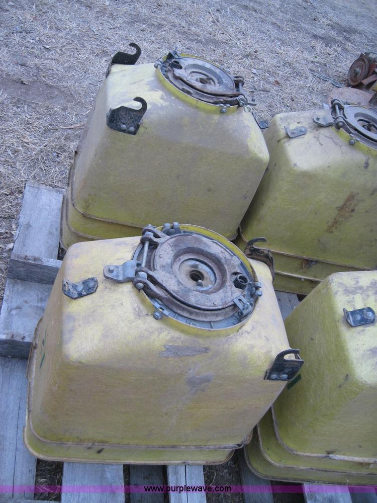 image for item 1992 (11) John Deere planter boxes