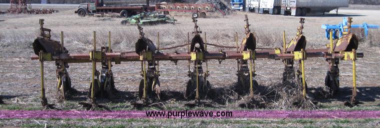 image for item 2003 Buffalo six row cultivator