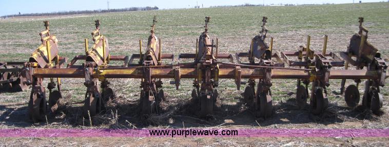 image for item 2003 Buffalo six row cultivator