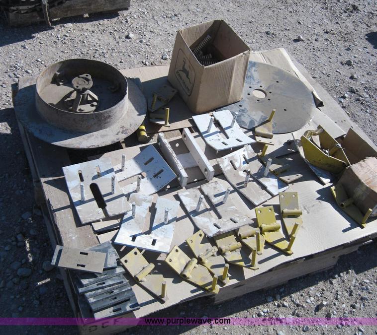 image for item 2003 Buffalo six row cultivator