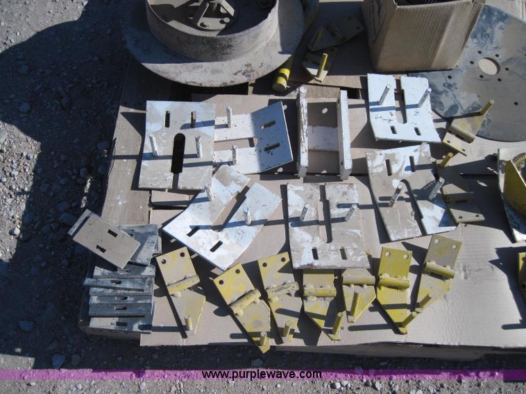 image for item 2003 Buffalo six row cultivator