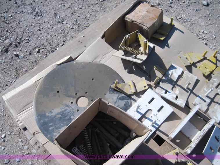 image for item 2003 Buffalo six row cultivator