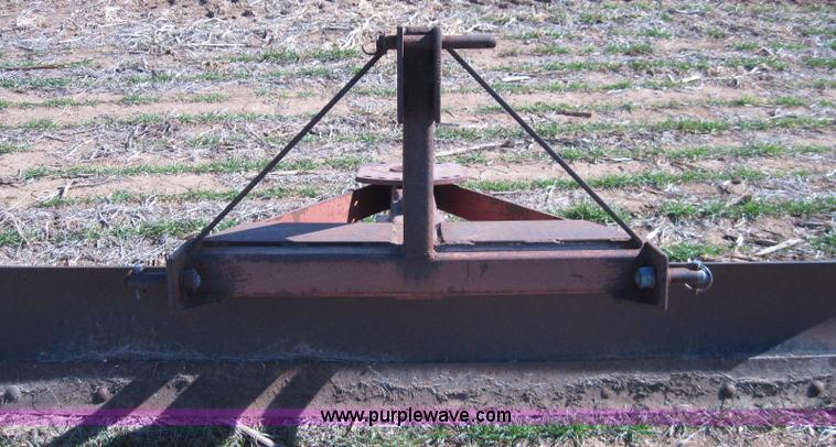 image for item 2004 7' three point blade