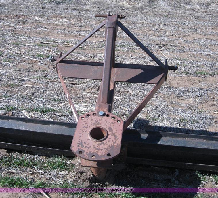 image for item 2004 7' three point blade