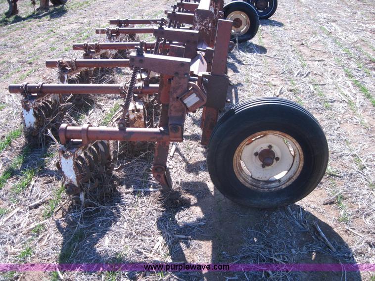 image for item 2005 Lilliston six row row-crop cultivator