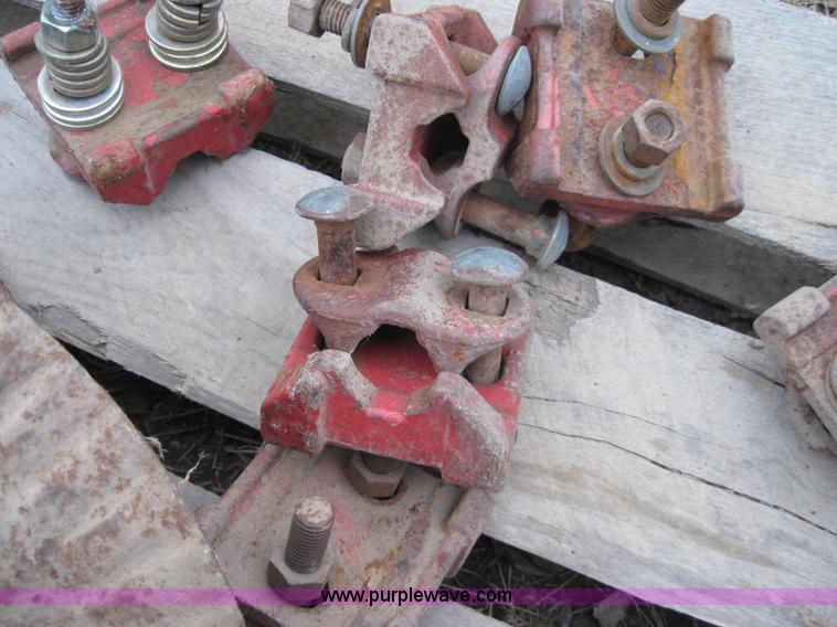 image for item 2007 Massey-Ferguson 880 seven bottom moldboard plow