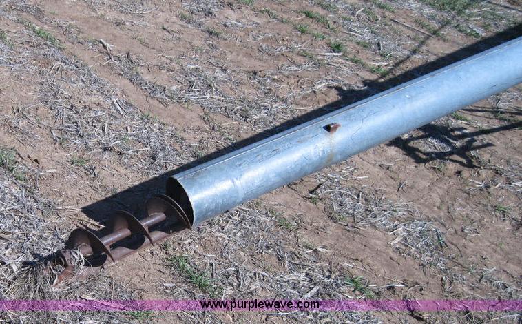 image for item 2008 6" x 35'L electric auger