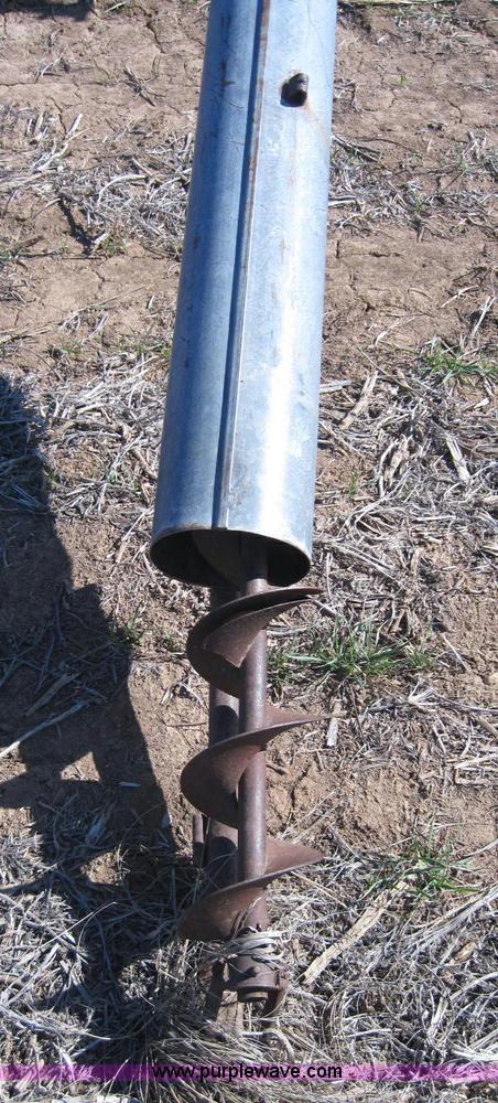 image for item 2008 6" x 35'L electric auger
