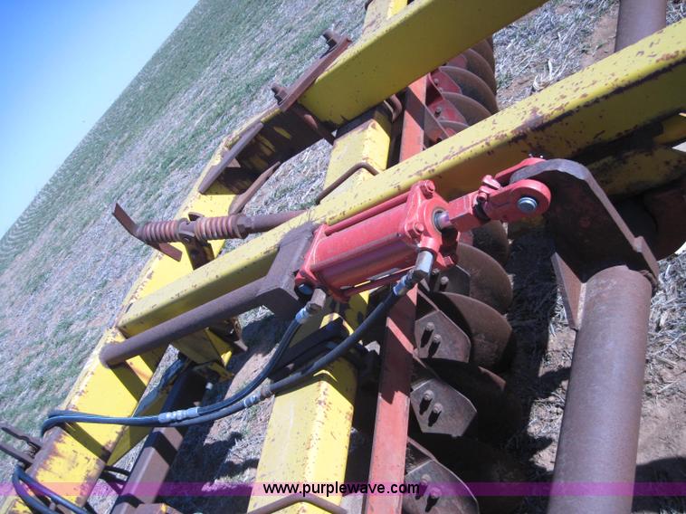 image for item 2010 Wilbeck 15' offset disk