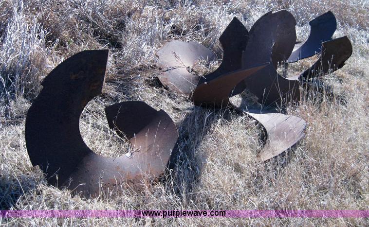 image for item 2015 Feed wagon augers