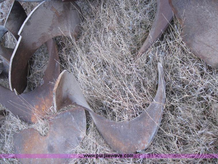 image for item 2015 Feed wagon augers