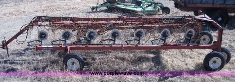 image for item 2016 H&S BF14HC 14 wheel hay rake