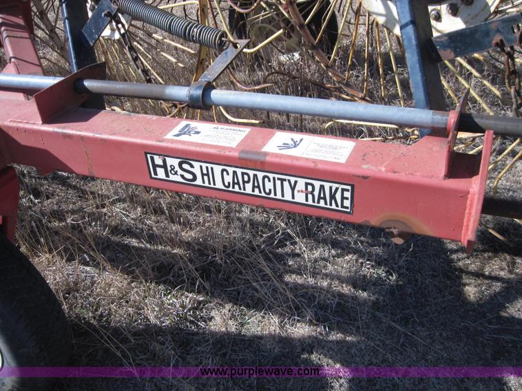 image for item 2016 H&S BF14HC 14 wheel hay rake