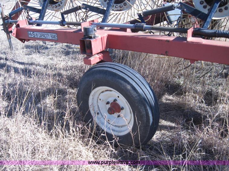 image for item 2016 H&S BF14HC 14 wheel hay rake
