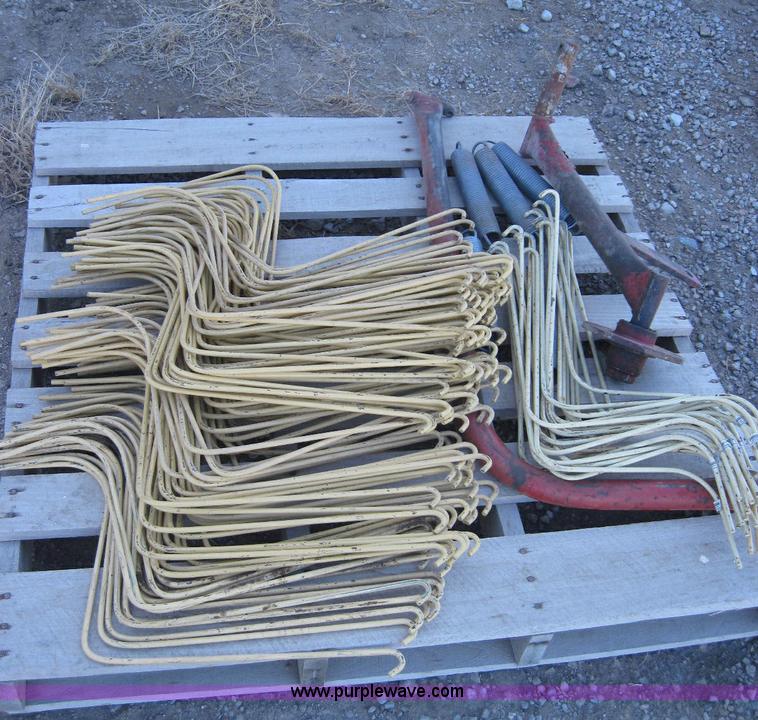 image for item 2016 H&S BF14HC 14 wheel hay rake