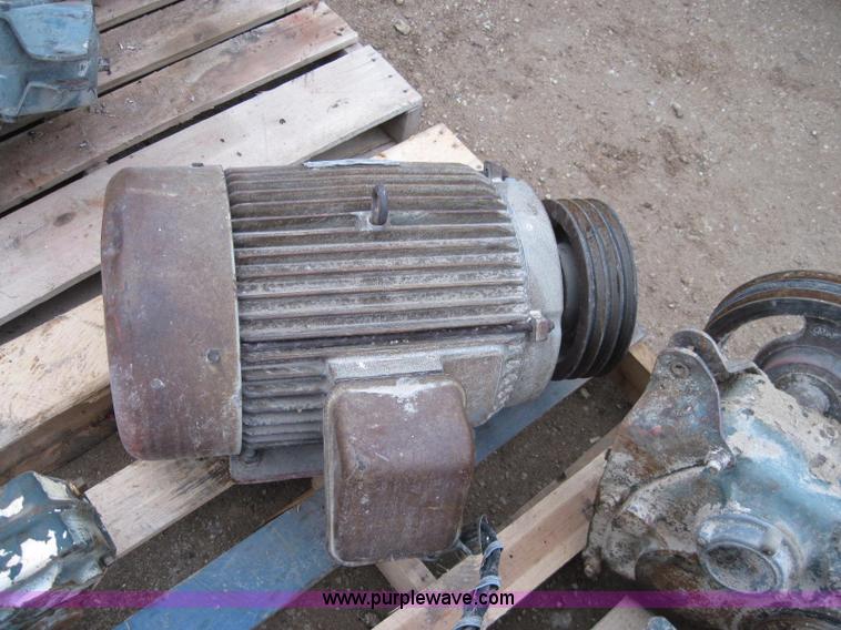 image for item 2020 Grain leg electric motor