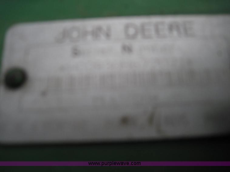 image for item 2030 1997 John Deere 930 rigid header