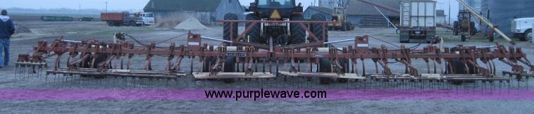 image for item 2032 Krause 4141 36' field cultivator