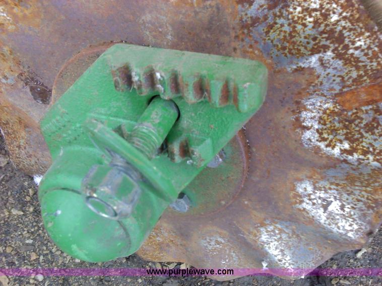 image for item 2038 (12) John Deere unit mount coulters
