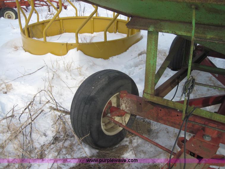 image for item 2050 250 bushel gravity wagon