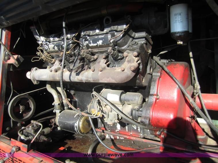 image for item 2978 1983 Massey-Ferguson 860 combine