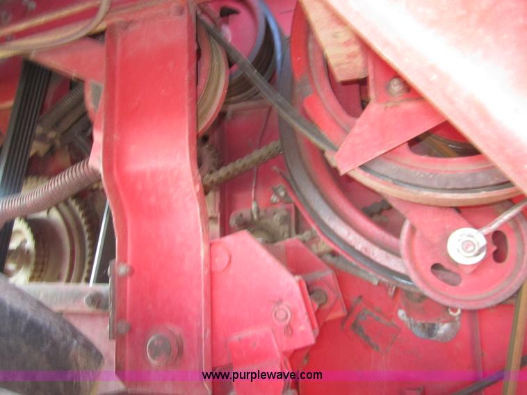 image for item 2978 1983 Massey-Ferguson 860 combine