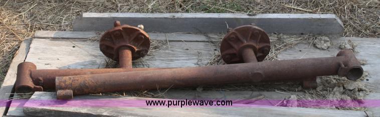 image for item 4906 Portable squeeze chute with adjustable alleyway