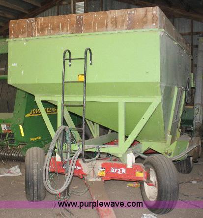 image for item 6086 Parker 2000 wagon