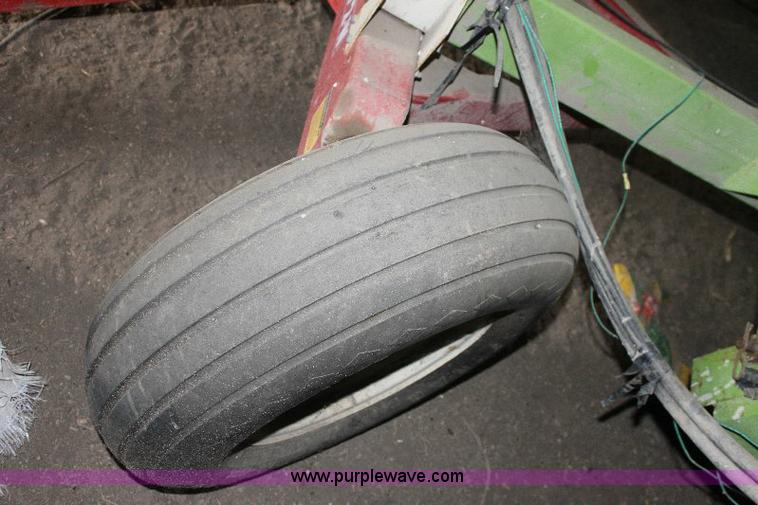 image for item 6086 Parker 2000 wagon