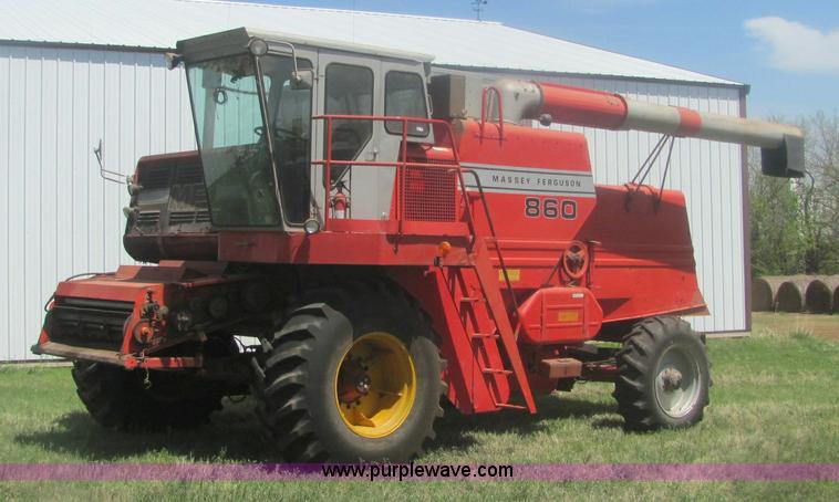 image for item 6920 Massey-Ferguson 860 combine