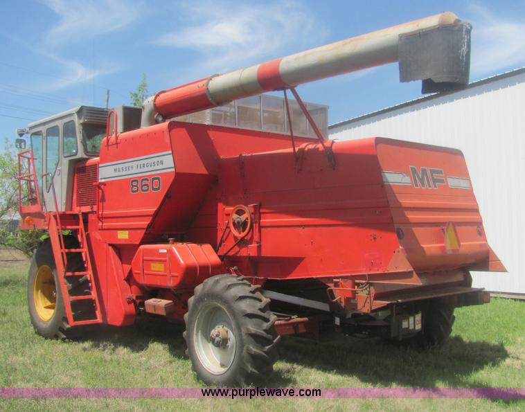 image for item 6920 Massey-Ferguson 860 combine
