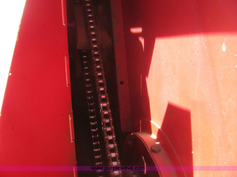 image for item 6920 Massey-Ferguson 860 combine