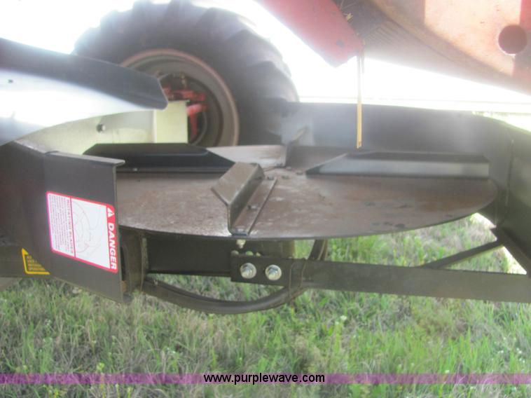 image for item 6920 Massey-Ferguson 860 combine