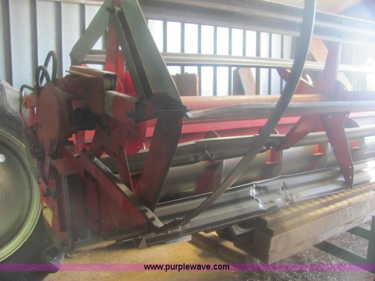 image for item 6920 Massey-Ferguson 860 combine