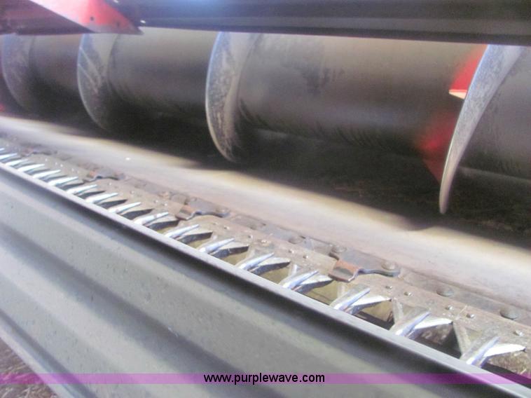 image for item 6920 Massey-Ferguson 860 combine